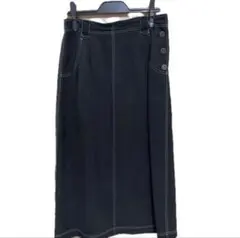 ブラックタイトスカート ボタン付き２点