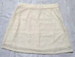 FOREVER 21 アイボリー フレアスカート Sサイズ