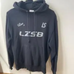 Luz e Sombra ブラックパーカー M