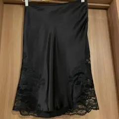 VIVIENNE TAM シルクレーススカートのサムネイル