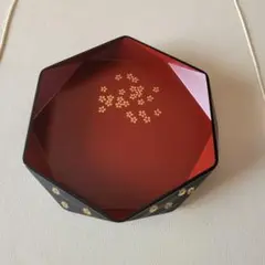 鹿野漆器 スズラン装飾の八角形重箱 - メルカリ