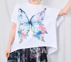 iS ScoLar 562262：水彩調 花蝶柄シルケットタッチプルオーバーのサムネイル