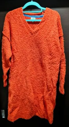 特価！セール　オレンジ Vネック 長袖ニット　チチカカ　TITICACA