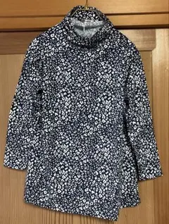 新品未使用　マカナナキャシー　タートルネック　アニマル柄長袖　サイズ1