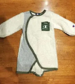 チャンピオン フリースロンパース アイボリー/グレー