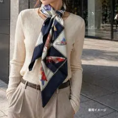 サルヴァトーレフェラガモ 大判シルクスカーフ 靴柄 ネイビー ヴィンテージ風