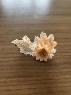 flower ヘアアクセサリーのサムネイル
