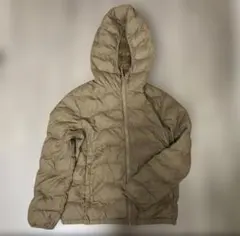 ユニクロ　140 ウルトラライトダウン　ベージュ