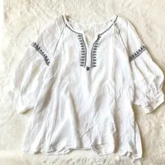 グローバルワーク　Ｖネック五分袖チュニック　Ｌ　白×黒　刺繍　透け感　爽やか