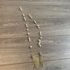 ベージュコットンパールタッセルロングネックレス