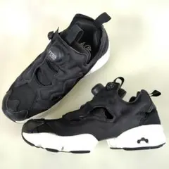 【定番】Reebok インスタポンプフューリー ブラック×ホワイト23]cm ​