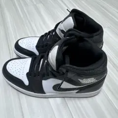 Nike Air Jordan 1 mid
