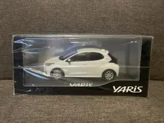 Yaris Cross 1/30 ダイキャストミニカー - メルカリ
