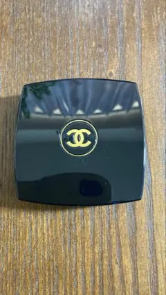 CHANEL LES 4 OMBRES アイシャドウ 6401