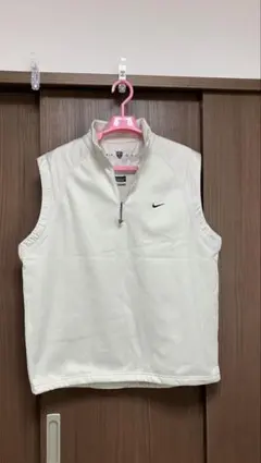 NIKE ベスト　メンズＬ