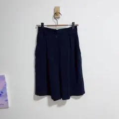 イタリヤ 伊太利屋　ハーフパンツ　ショートパンツ　タックパンツ　紺のサムネイル