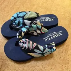 Item thumbnail for item 6cc7611a-9ef4-4867-8069-5edef81c648b