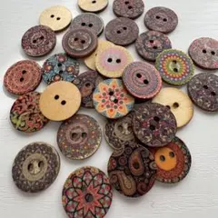 木製ボタン　レトロモダン柄　100個