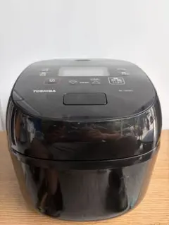 寺222 東芝 TOSHIBA IHジャー炊飯器 RC-5XW 3合 25年製 - メルカリ