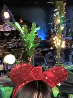 ディズニー ミニーマウスカチューシャ スパンコール 赤