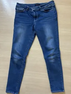 Item thumbnail for item 05254ad4-8c5e-484d-a0f6-2c3720abcd1d