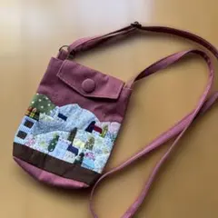 ハンドメイド パッチワーク サコッシュ　あずき色