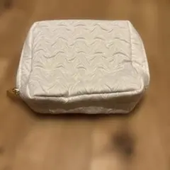 ホワイト ギャザー ポーチ