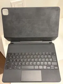 12.9インチiPad Pro (第5世代）Magic Keyboard 日本語