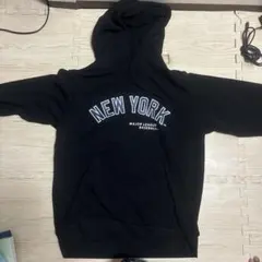 GENUINE MERCHANDISEパーカー