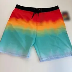 定価9020円　ハーレー Hurley サーフパンツ　ボードショーツ　海パン