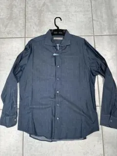 レギュラーカラーシャツ