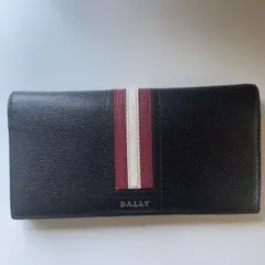 BALLY ストライプデザイン 長財布 ブラックのサムネイル