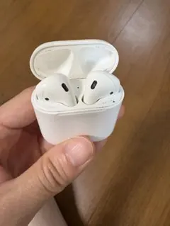 【ジャンク品】Apple AirPods 本体 第1世代 ホワイト イヤフォンのサムネイル