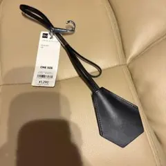 GU キーネックレス　キークロシェット　レザー