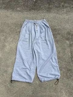 Item thumbnail for item 168b0fe3-212d-4f97-a865-e7d42e18d396