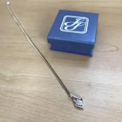 ネックレス　ストーン