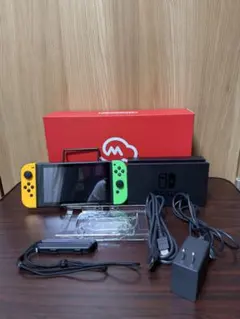 Nintendo Switch 本体 本体カバー付き ガラスフィルム付き