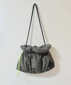 SACKVILLE 　バッグ　かばん　ドローストリング　クラッチ　シルバー　新品 2026年最新】sackvilleの人気アイテム - メルカリ