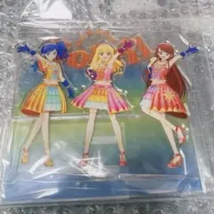 アイカツ　ジオラマスタンド　星宮いちご　霧矢あおい　紫吹蘭　アクリルスタンド
