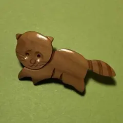 木製 昭和なタヌキ ブローチ 狸