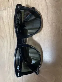 Ray-Ban Wayfarer ブラック サングラス ケース付き