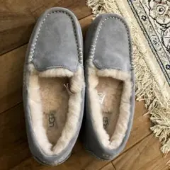 UGG W Ansley スリッポン 7 ライトグレー ほぼ未使用