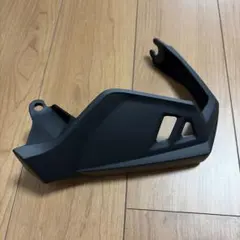 ハンドルカバー左側のみ。スズキ　Vストローム250cc