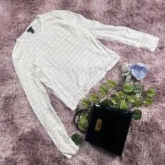 【Forever21】長袖シャツ　ホワイト　トップス　清楚　可愛い　薄手　透け感