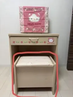 未使用 希少 ハローキティ ミニドレッサー 鏡台 木製 手鏡 サンリオ Sanrio ハローキティ ミニドレッサー 引き出し付きドレッサー