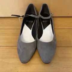 卑弥呼　グレー アンクルストラップ パンプス　24センチ