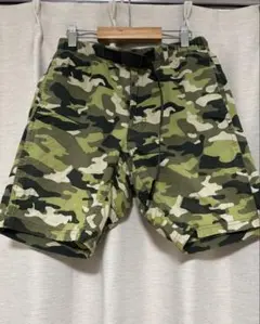 Gramicciの迷彩柄ショートパンツ - メルカリ