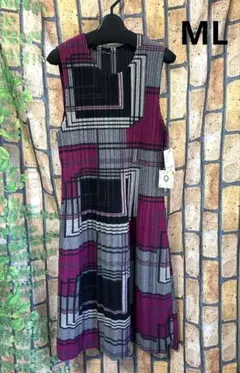 【新品】Sale!!幾何学模様 ノースリーブワンピース チュニックML 婦人服