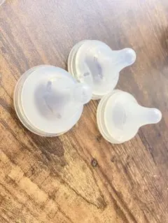 新生児セット　ピジョン母乳実感乳首3個&哺乳瓶消毒など