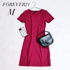 FOREVER21/ワンピース/レッド/Mサイズ/半袖/新品✨️/タグ付き